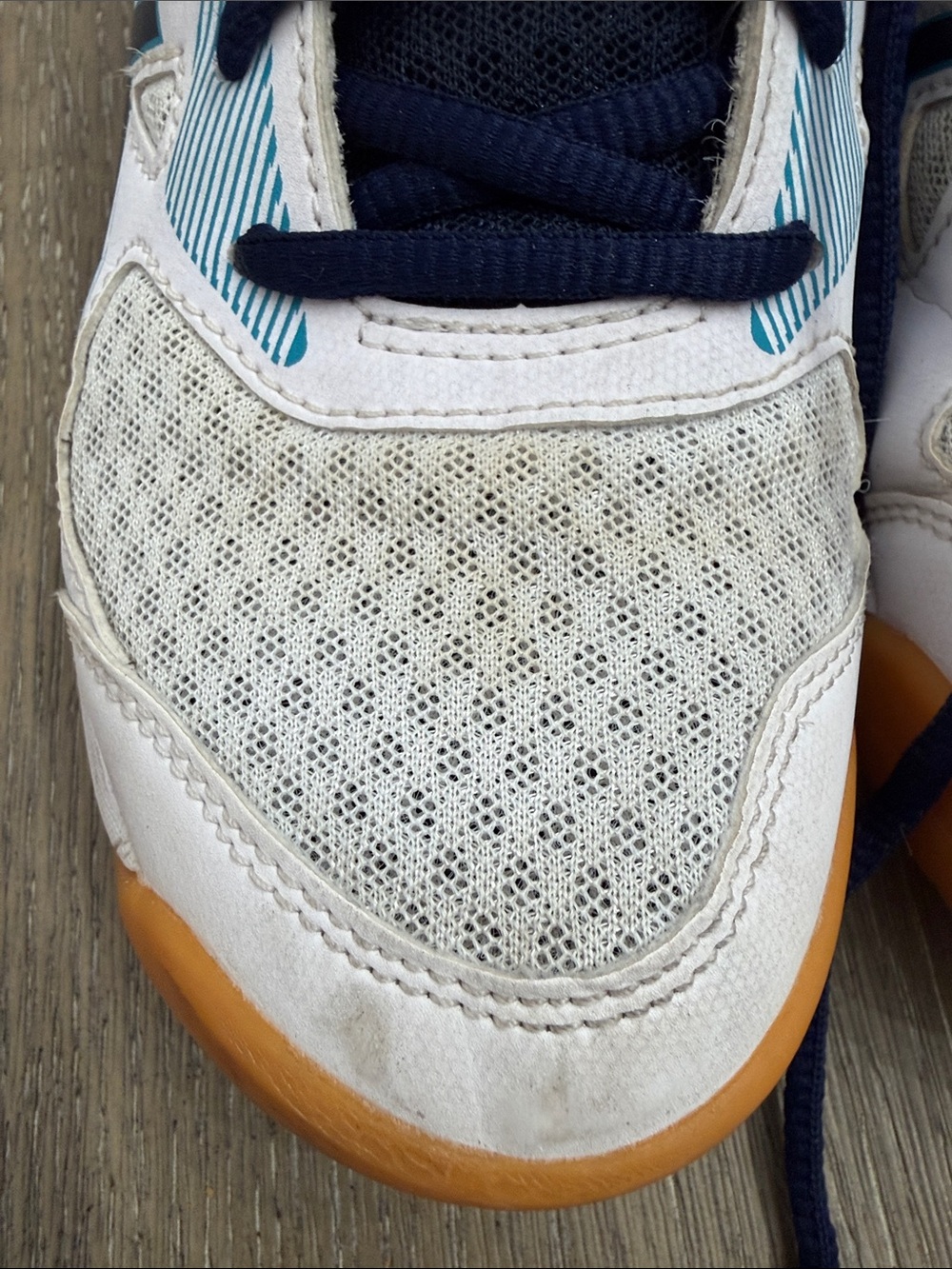 Asics 'UPCOURT" 5GS (Grade
School) - Picture 3 of 8